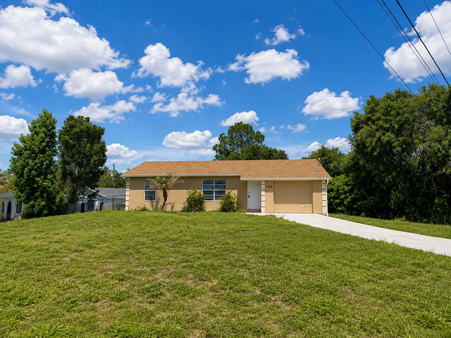 Corner Single Family Home — Photo 2