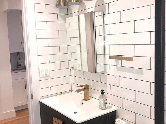 2nd image of 25-18 32nd St #2