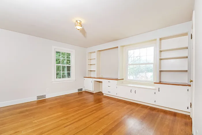 3332 W Harvard Blvd NW — Photo 12