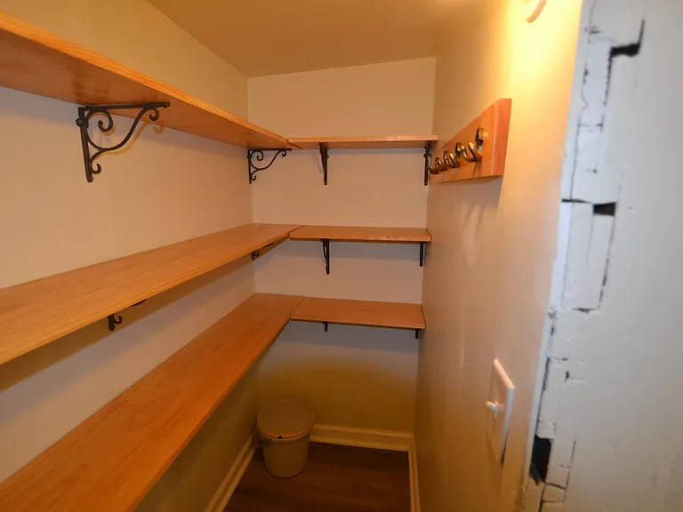 8365 Mace Ave — Photo 12