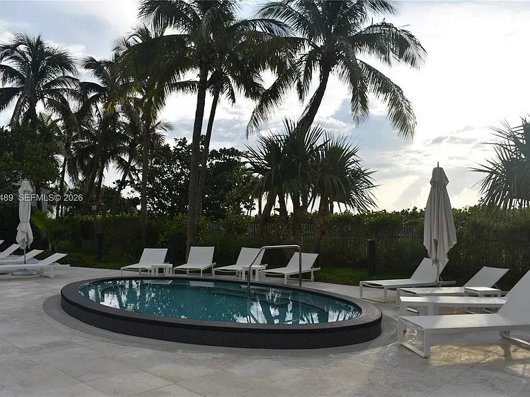 6365 Collins Ave #1211 — Photo 40