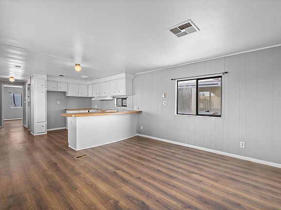 4th image of 3753 E Avenue I Space 3