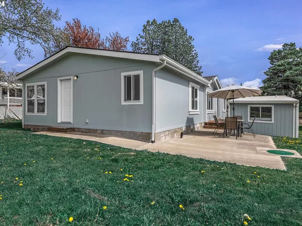 9135 SW Link Dr, Cornelius, OR 97113