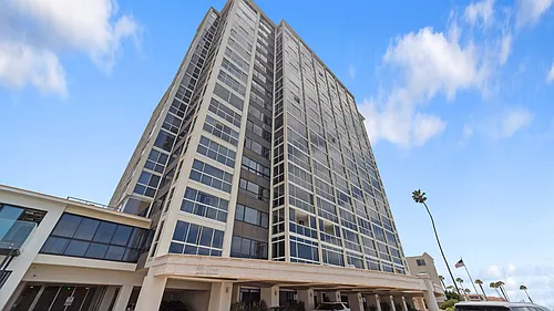 939 Coast Blvd #6F Photo 1