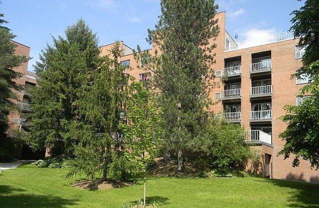 1st image of 1450 Plymouth Ln APT 310