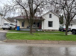 20 S Main St, Quincy, MI