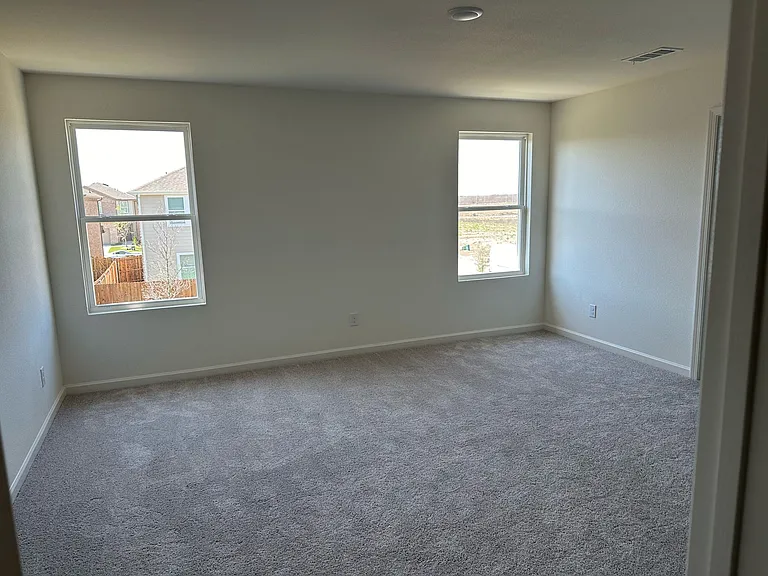 2022 Hancock Cir — Photo 14
