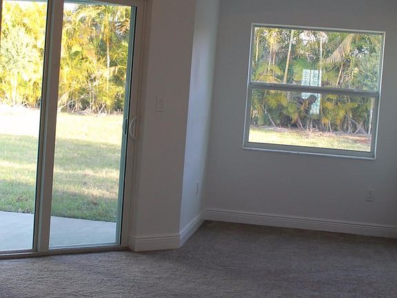 4th image of 10825 SE HARKEN Terrace #885