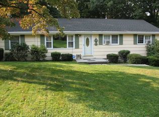 41 Castle Hill Dr, Bethel, CT 06801