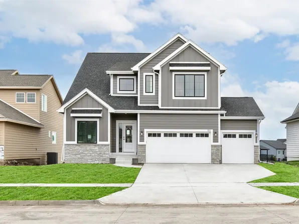 1511 NW Benjamin Dr, Ankeny, IA 50023