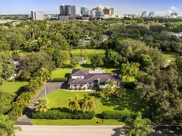 7325 SW 102nd St, Pinecrest, FL 33156