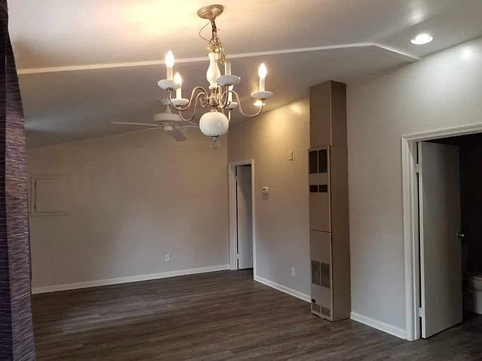 204 North St - 3 — Photo 2