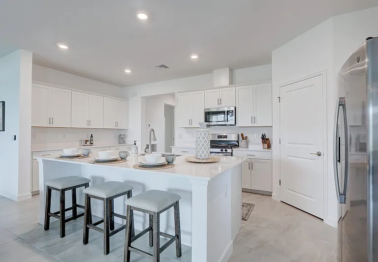 18315 Ridgeline Dr — Photo 1