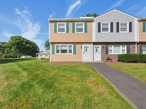 371 Lancaster St Unit 1, West Boylston, MA 01583