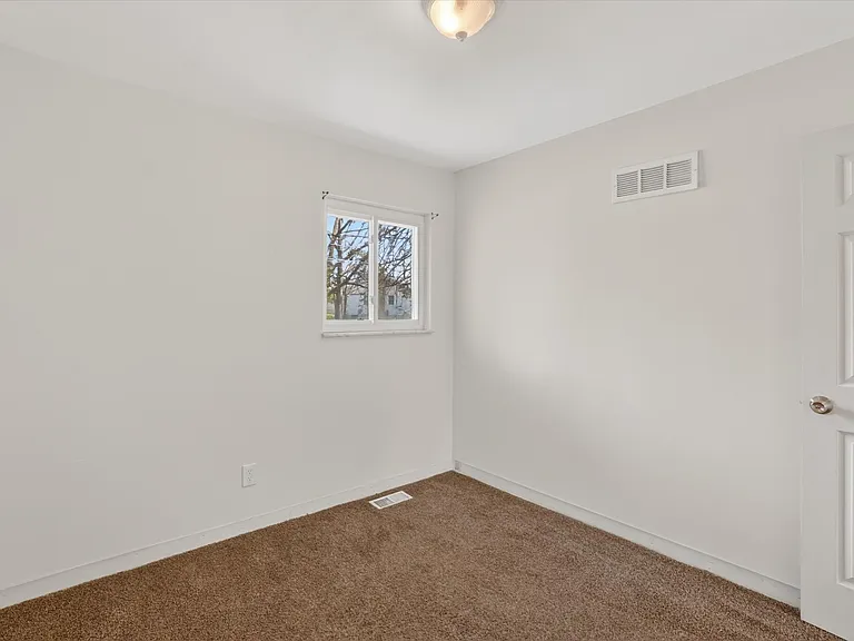 3502 Ridgecliffe Dr — Photo 7