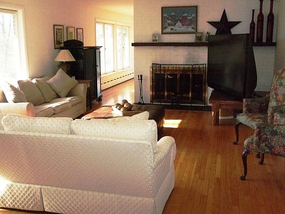 Living Room with Fireplace