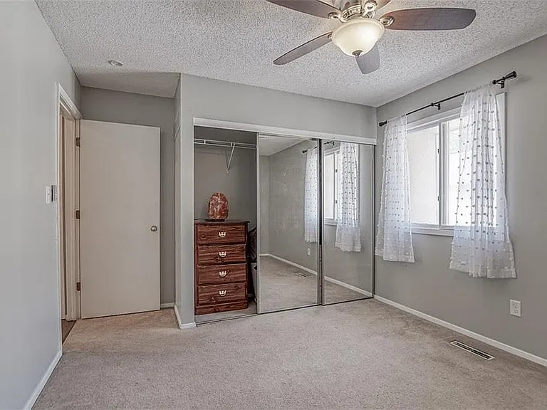 10923 Gillette St — Photo 4