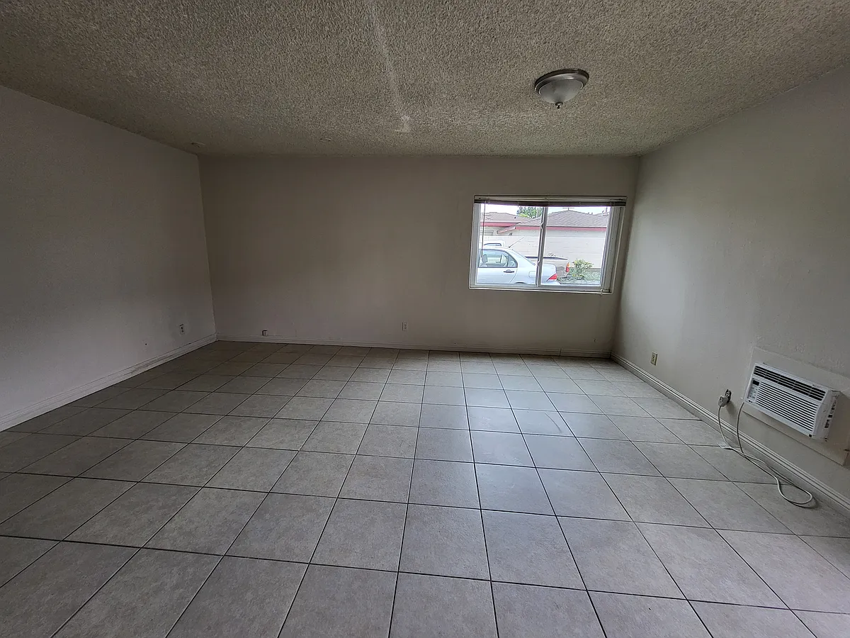 Building Photo - 9458 Firestone Blvd #6