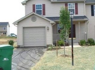 61 Skyview Cir, Hanover, PA 17331