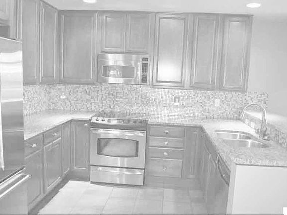3rd image of 50 N Sierra St Suite 708