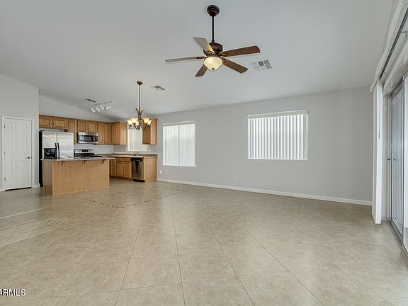 3rd image of 2256 W JASPER BUTTE Drive