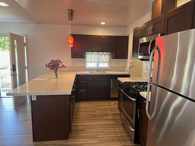 kitchen appliances