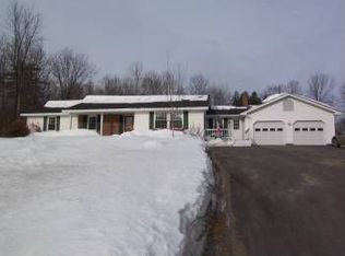 293 Porter Hill Rd, Farmington, ME 04938