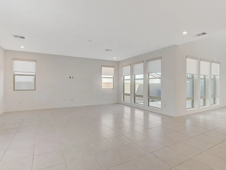10280 Timberline Valley Ave — Photo 6