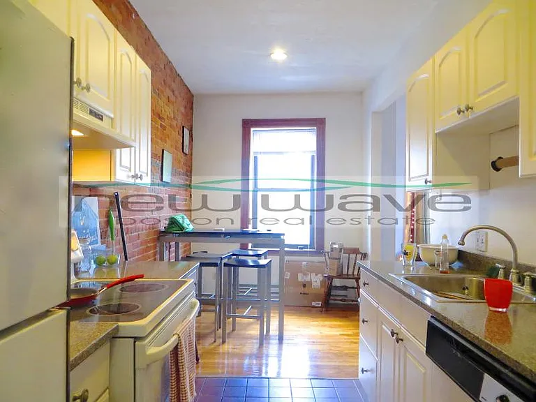 752 Tremont St #2 — Photo 9