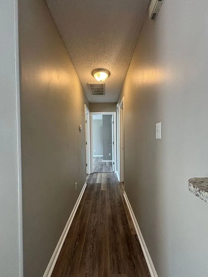 2 bed, 2.0 bath, 908 sqft, $1,775 — Photo 3