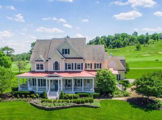 35075 McKnight Ct, Round Hill, VA 20141