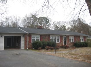 207 Clearview Hts, Boiling Springs, SC 29316