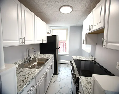 3 Orchard Street Photo 1