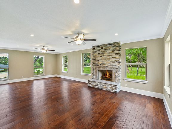 5th image of 9131 Pierce Massie Dr