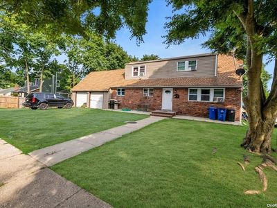 132A Columbia Street, Huntington Station, NY, 11746