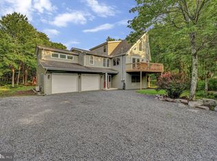 227 Birch Dr, Blakeslee, PA 18610