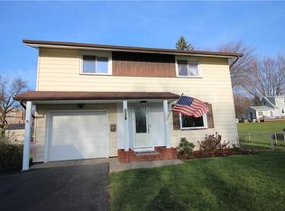 22 Whelehan Dr, Rochester, NY 14616