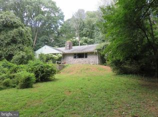 3709 Darby Rd, Bryn Mawr, PA 19010