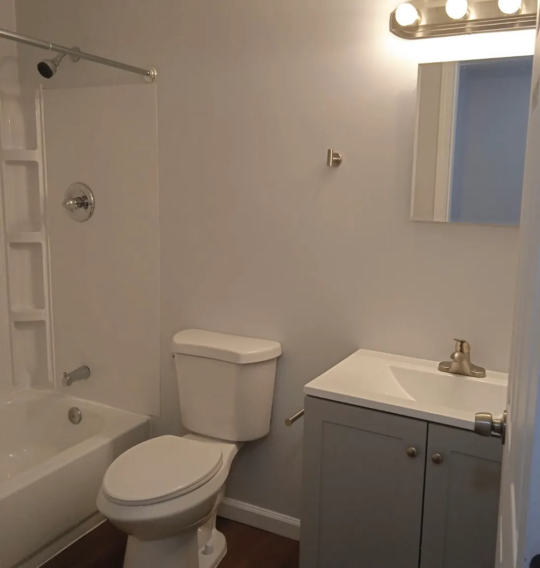 2821 Oxford lane - 1 — Photo 3