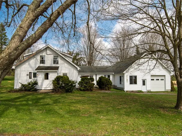 434 McKoons Rd, Richfield Springs, NY 13439