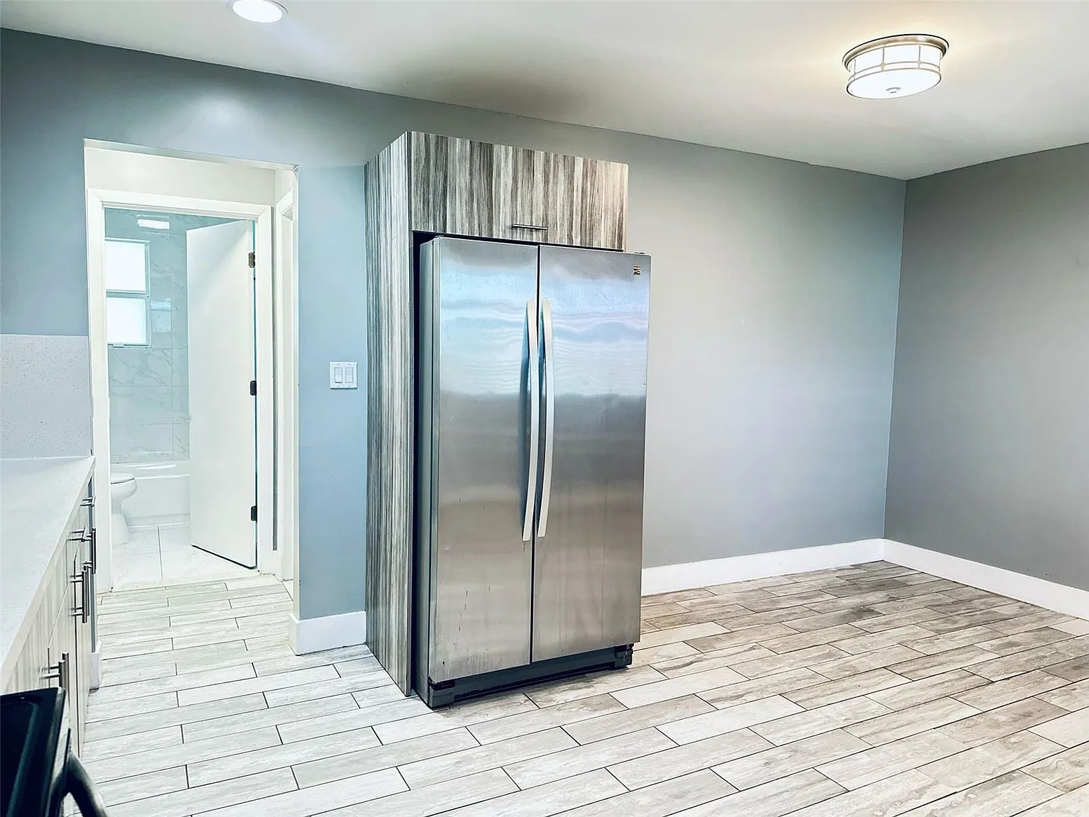 1 bed, 550 sqft, $1,650 — Photo 2