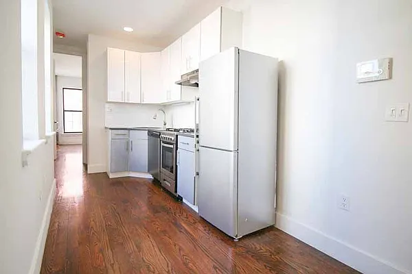 Rented by Next Door Realty NYC | media 24