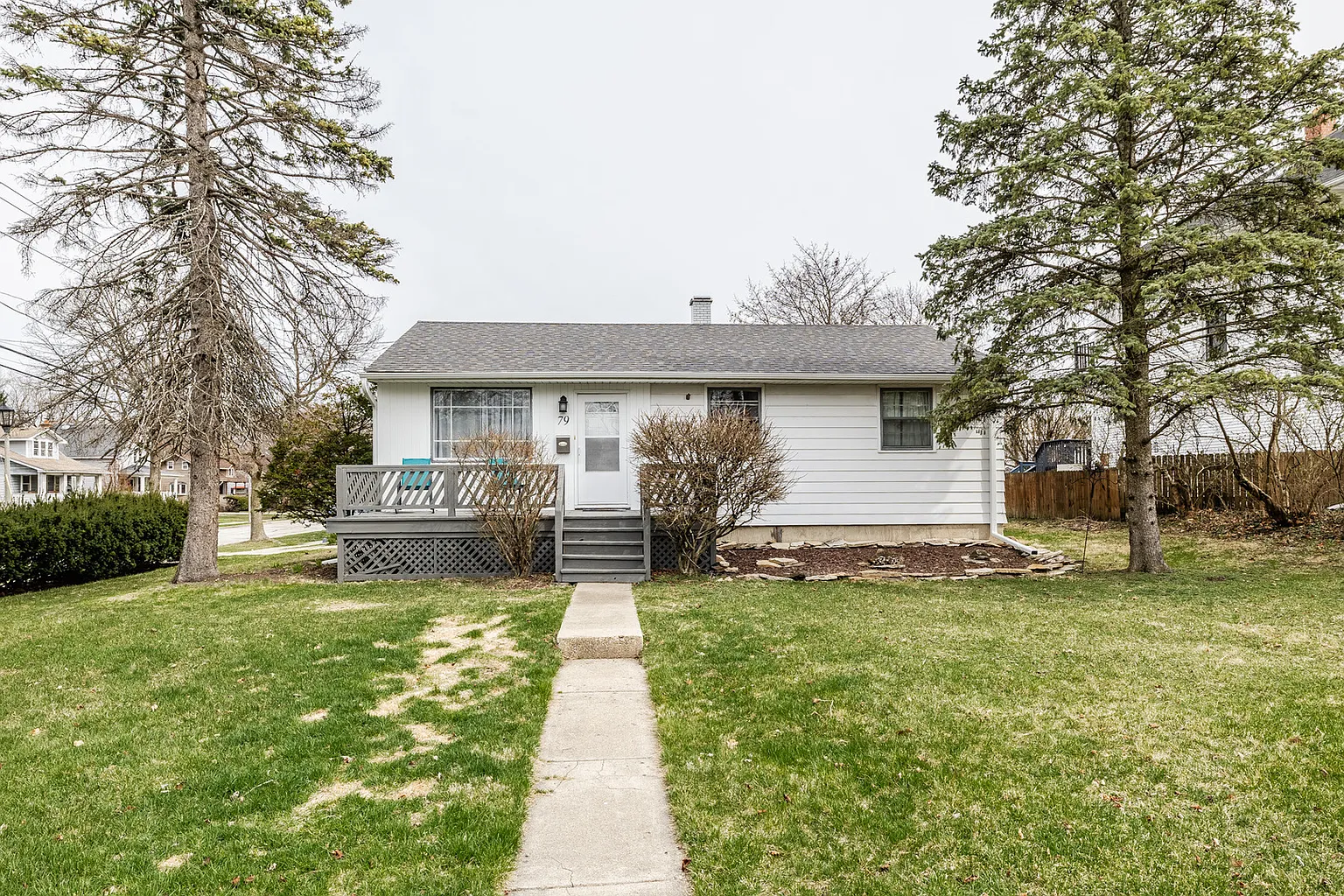 79 N Lincoln Ave photo 1