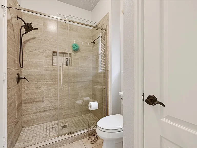 28214 Churchill Ct — Photo 32