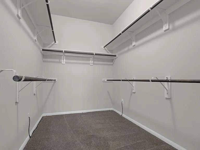 430 Walnut Branch Dr — Photo 17