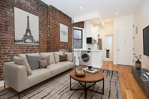 Rented by REAL New York | media 1