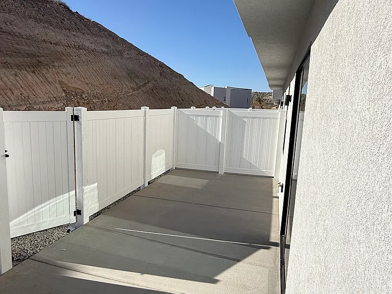869 S Willowbend Dr — Photo 13