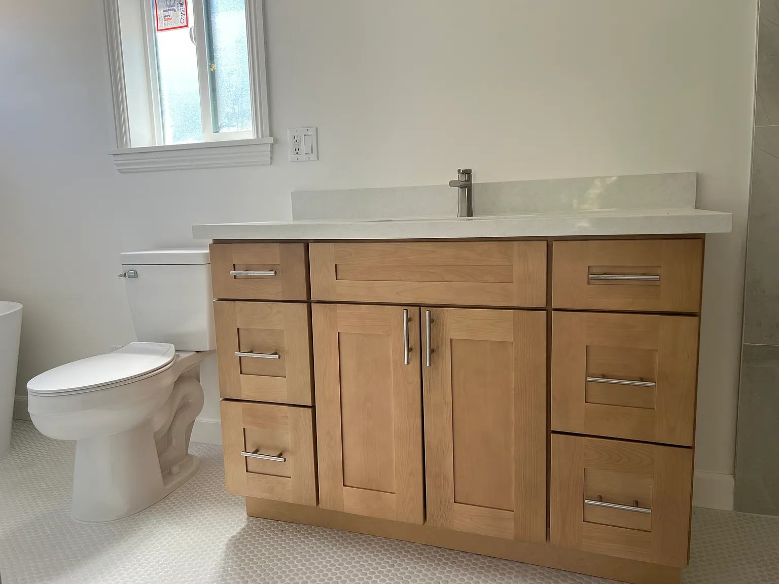 2 bed, 2.5 bath, 1200 sqft, $3,500 — Photo 4