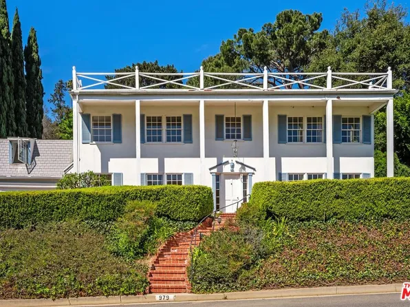 979 Casiano Rd, Los Angeles, CA 90049