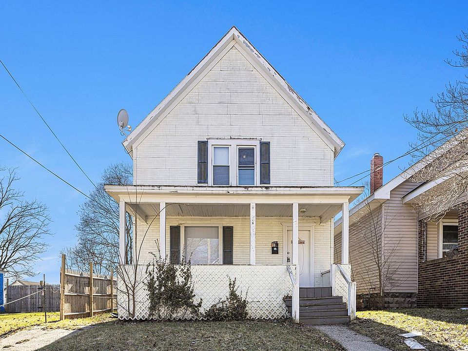 1st image of 172 Kingman Ave E
